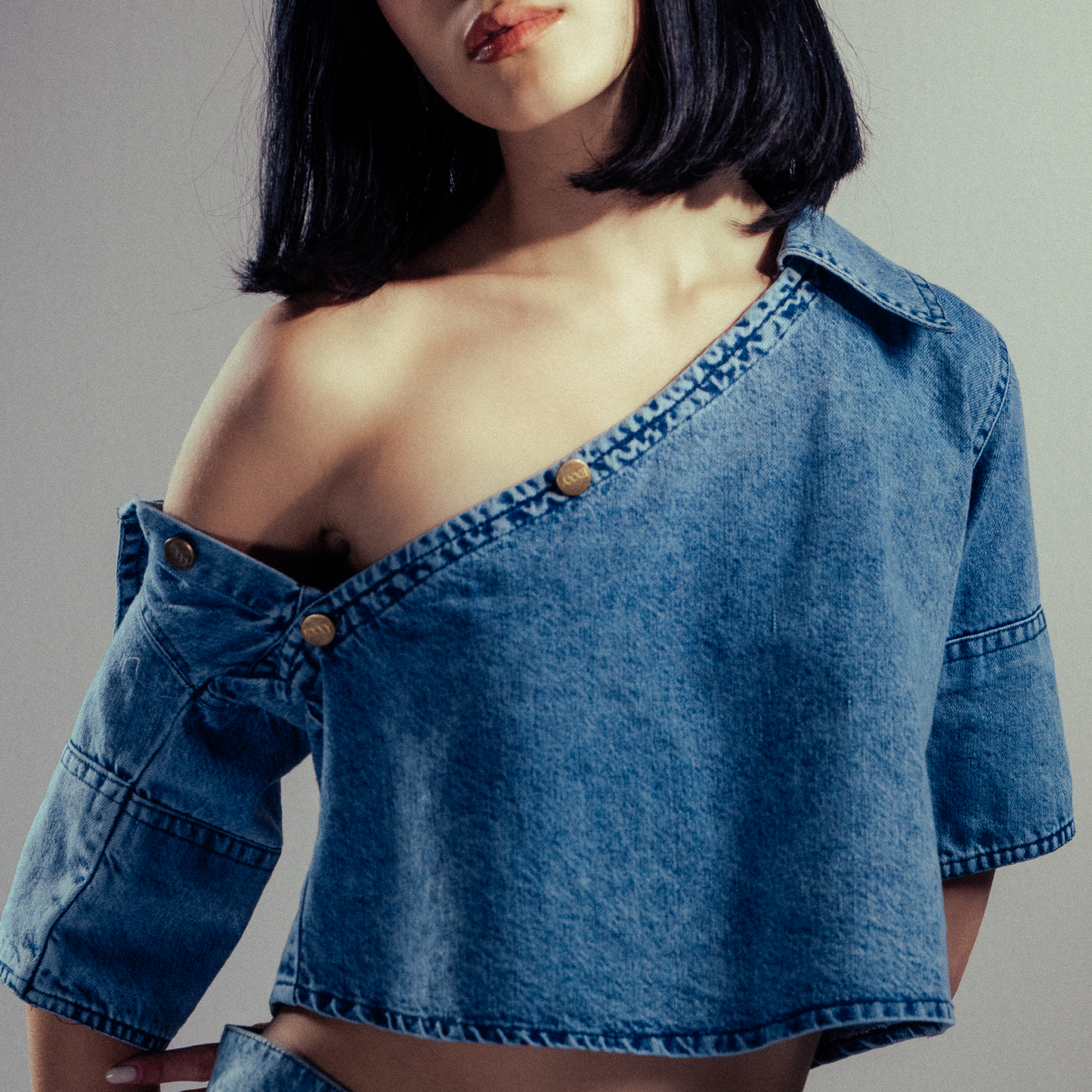 Off-shoulder denim top