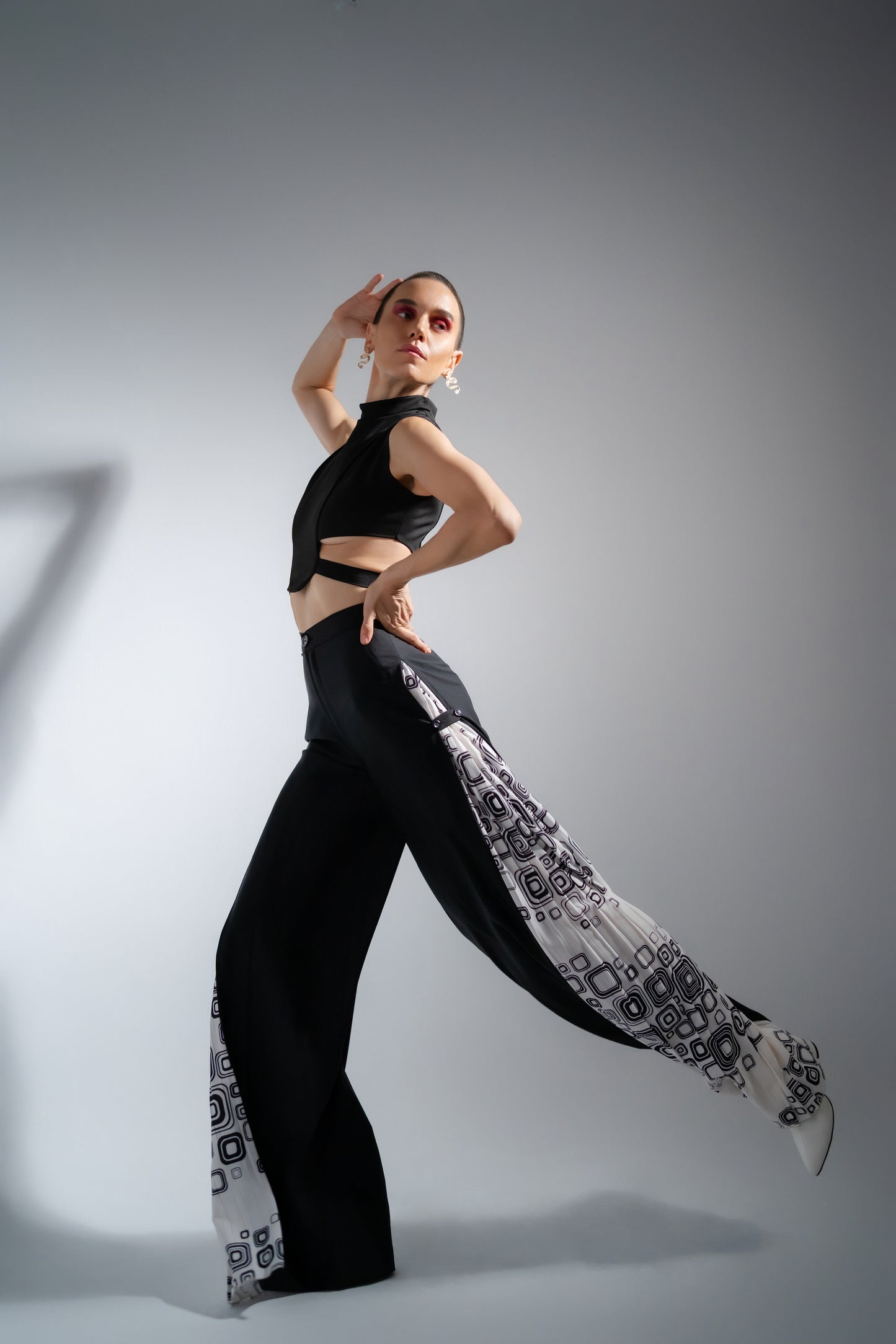 Pleated Black and White Pants